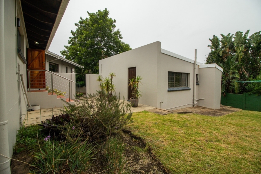 3 Bedroom Property for Sale in Vincent Heights Eastern Cape